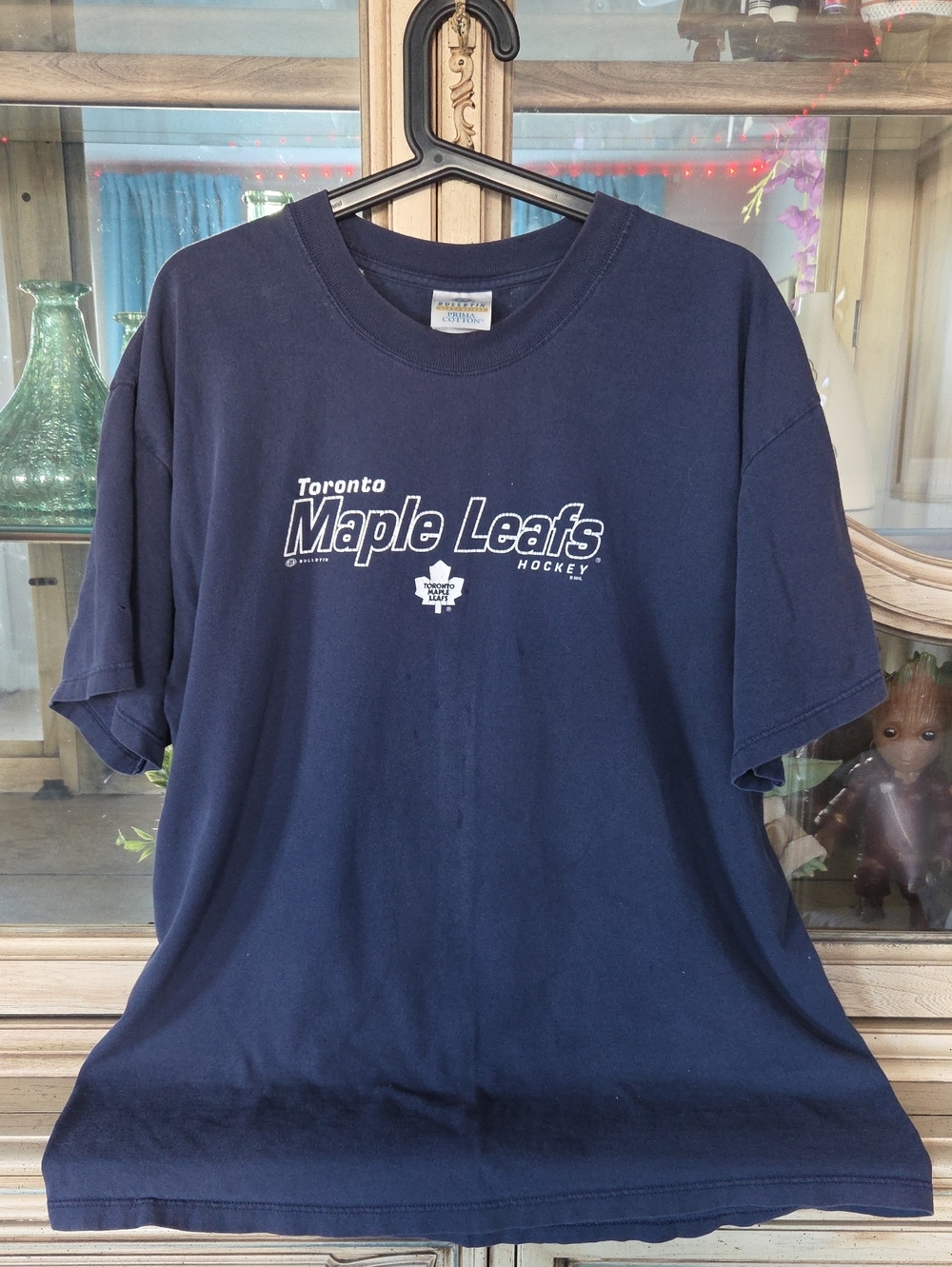 Vintage 90s Toronto Maple Leafs T-Shirt XL Bulletin Heavyweight Made in Canada